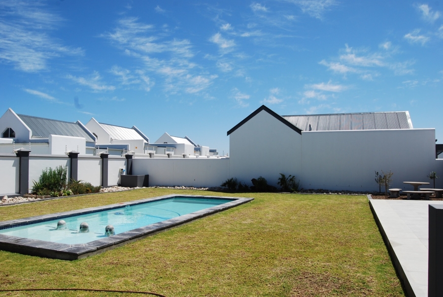To Let 2 Bedroom Property for Rent in Laguna Western Cape